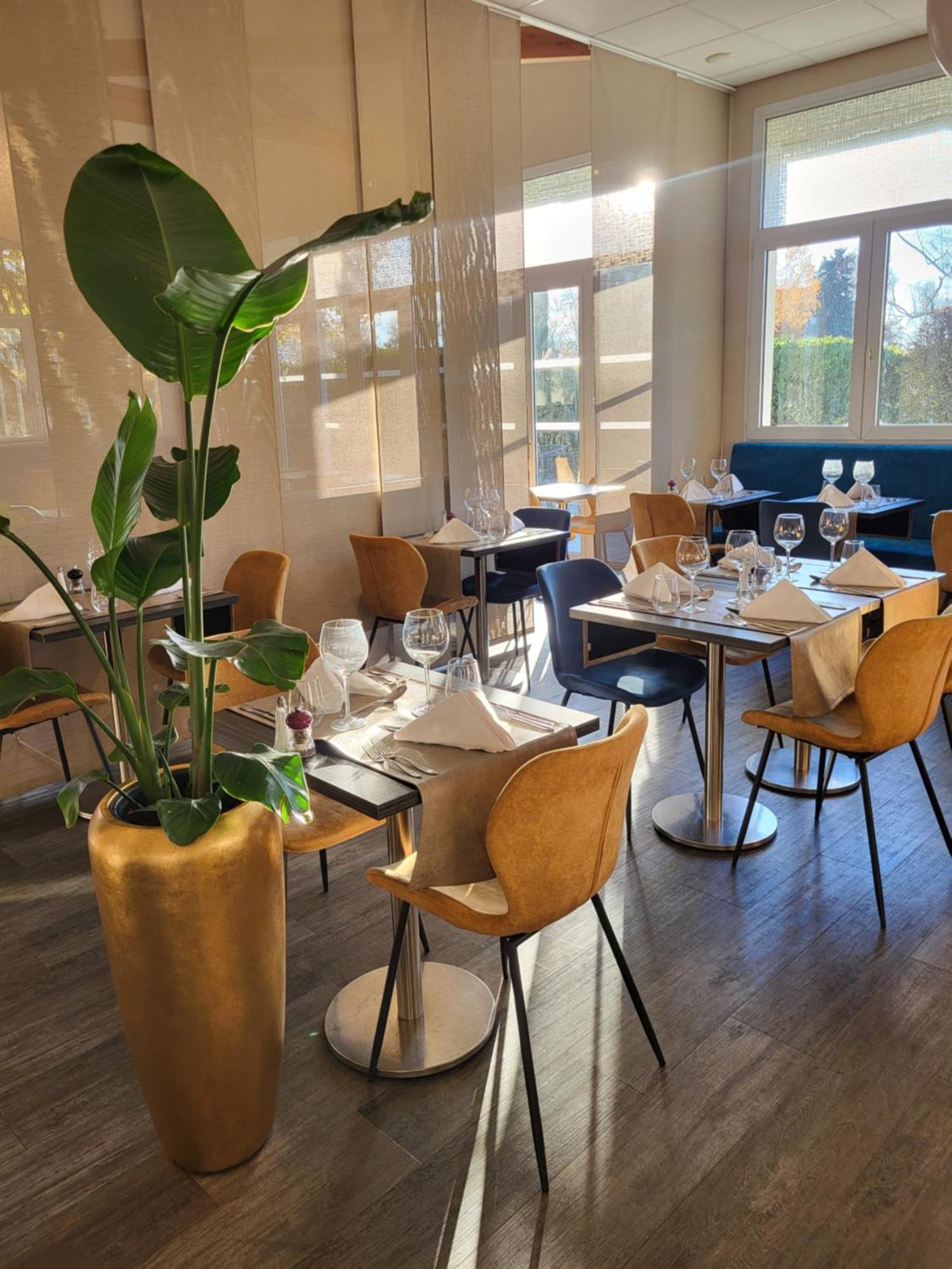 Hotel Restaurant Du Parc Saumur Logis Elegance מראה חיצוני תמונה